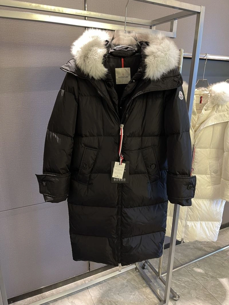 Practical Moncler Down Jackets 145254