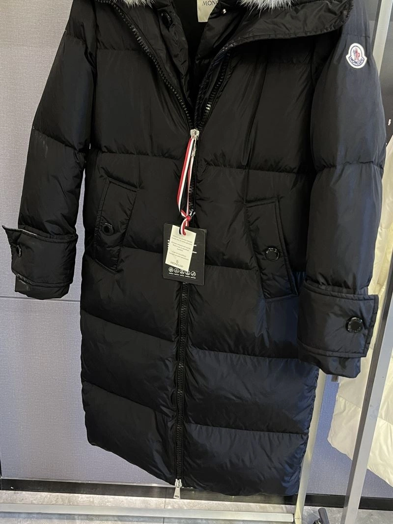 Practical Moncler Down Jackets 145254