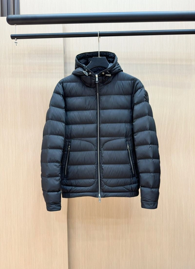 Moncler Down Jackets WaterResistant 145249