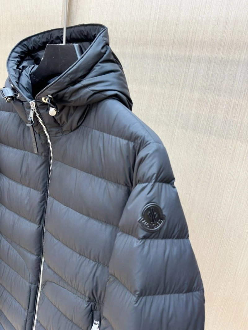 Moncler Down Jackets WaterResistant 145249