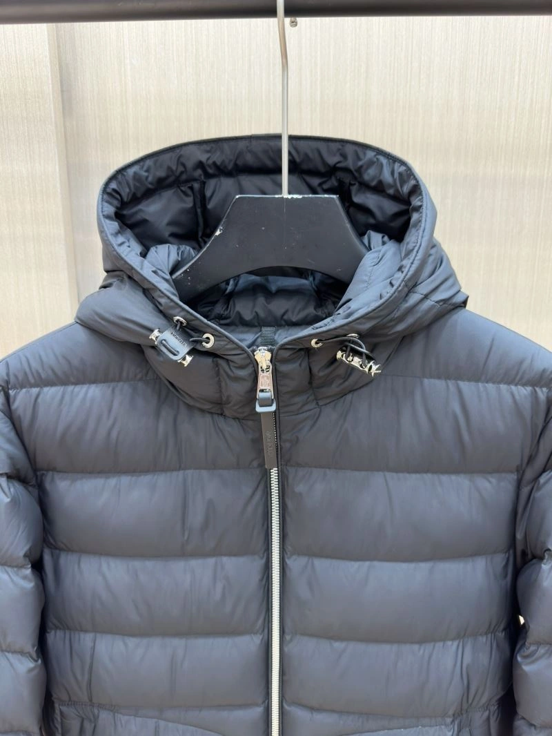 Moncler Down Jackets WaterResistant 145249