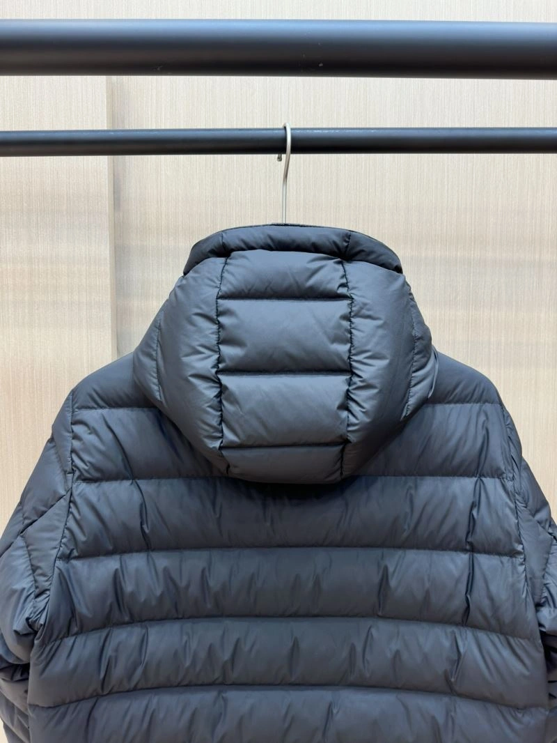 Moncler Down Jackets WaterResistant 145249