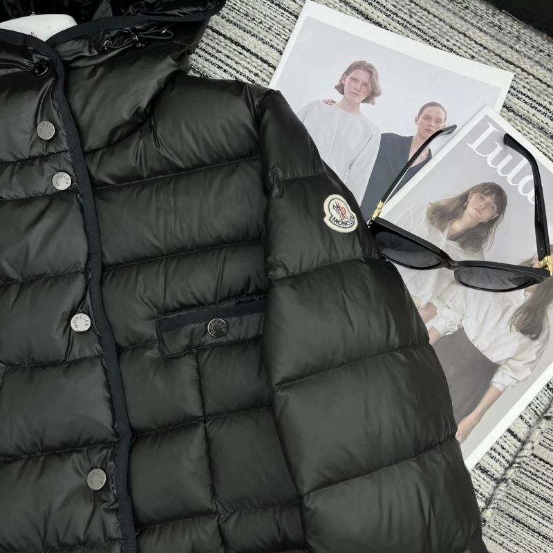 UrbanChic Moncler Down Jackets 145234