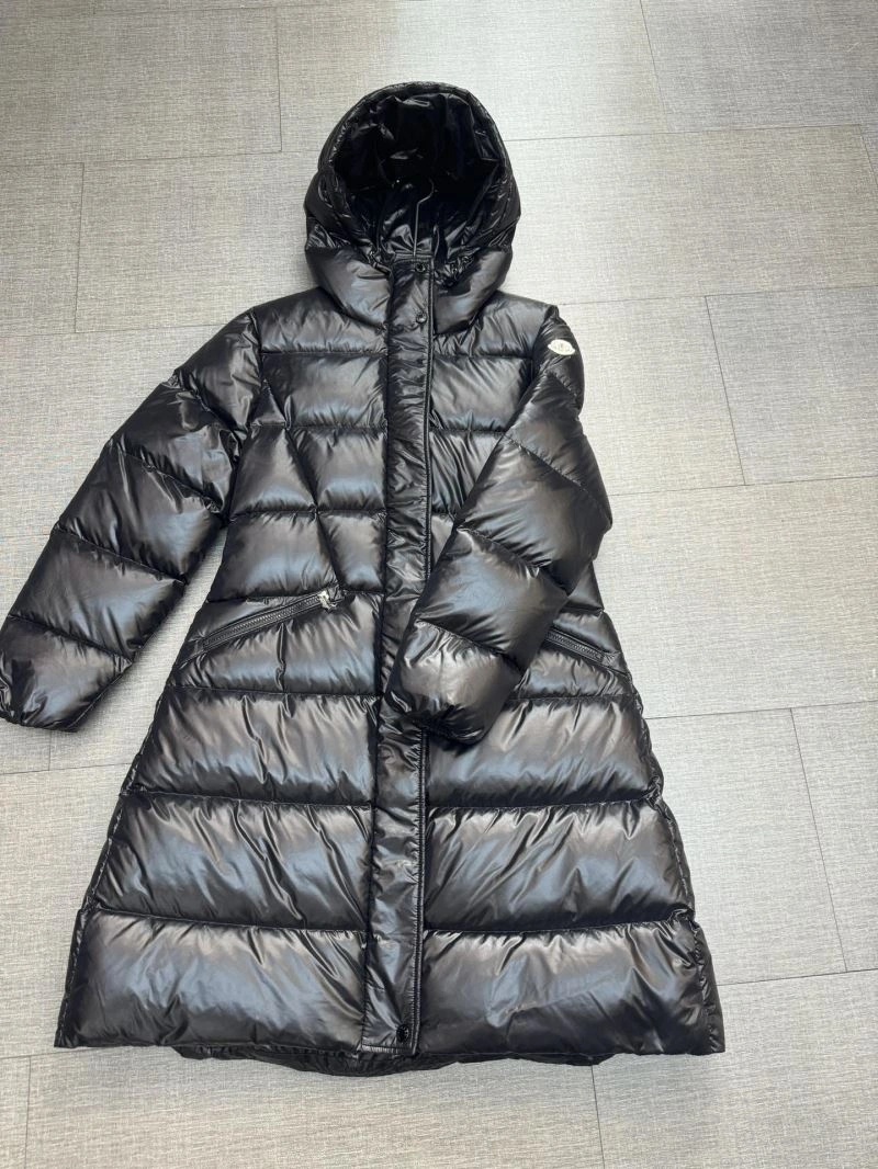 Supportive Moncler Down Jackets 145227