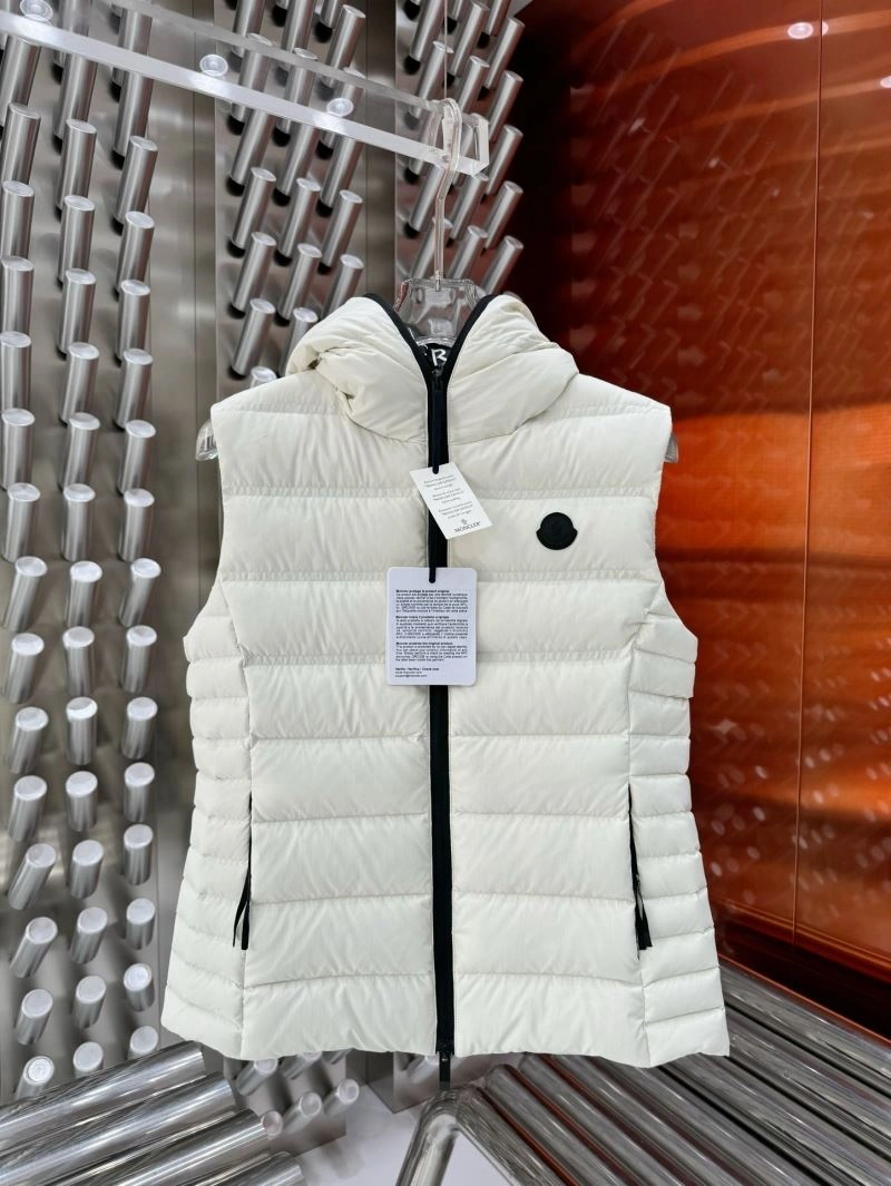 Moncler Down Jackets TimelessDesign 145225