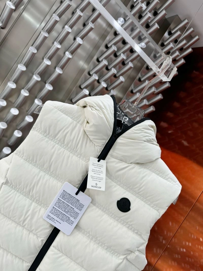 Moncler Down Jackets TimelessDesign 145225