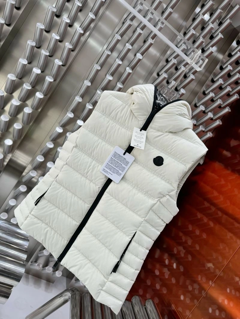 Moncler Down Jackets TimelessDesign 145225