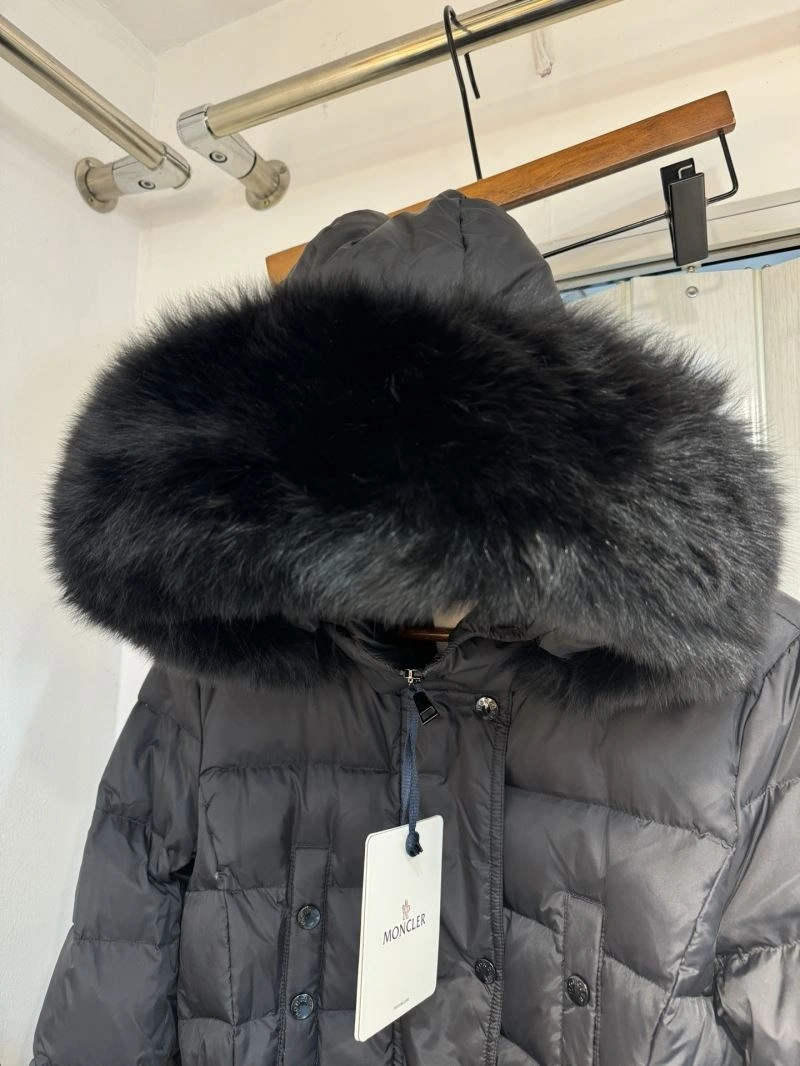 Durable Moncler Down Jackets 145228
