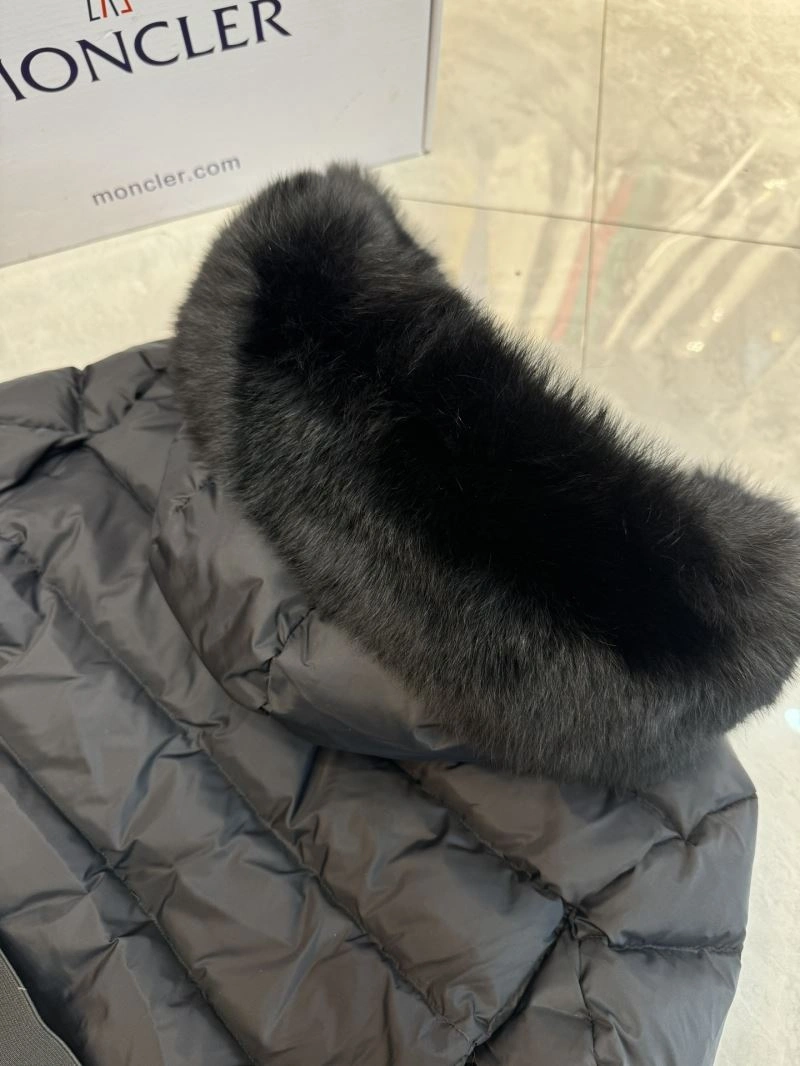 Durable Moncler Down Jackets 145228