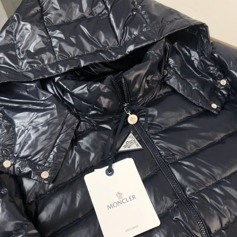 Moncler Down Jackets Sophisticated 145226