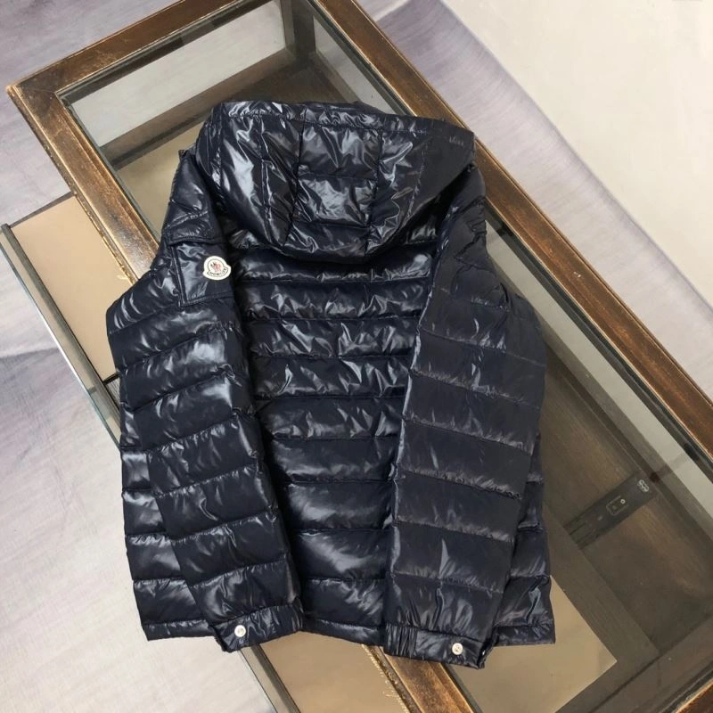Moncler Down Jackets Sophisticated 145226