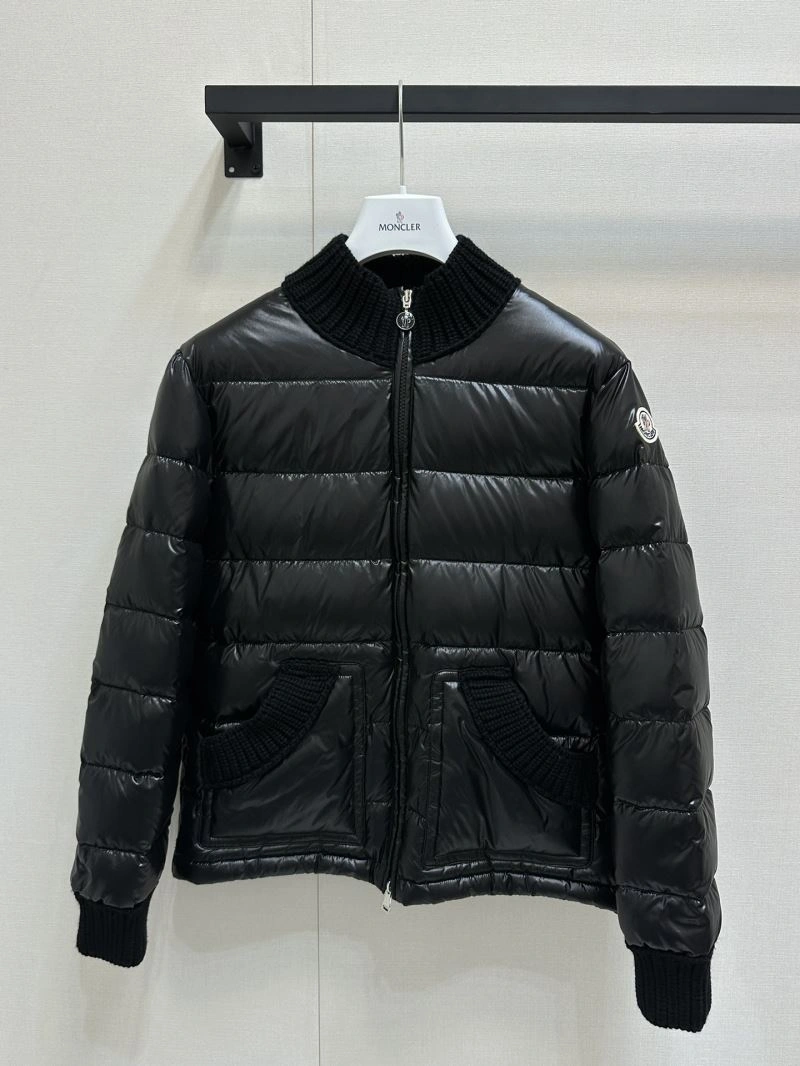 Sustainable Moncler Down Jackets 145230
