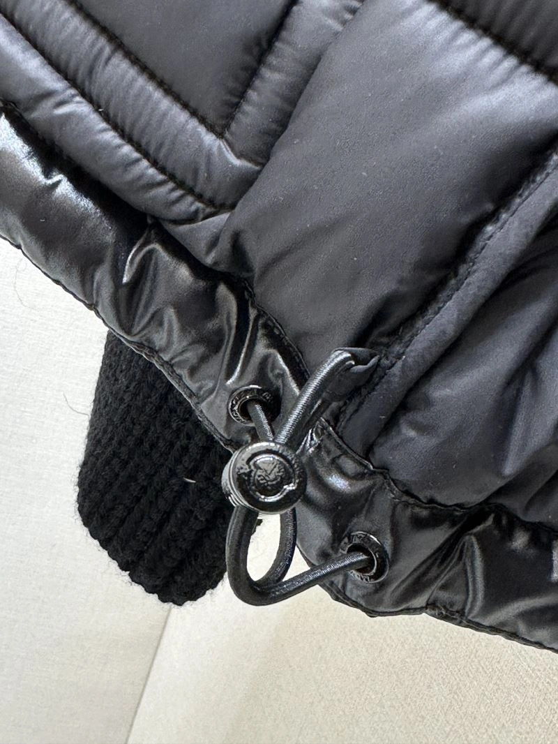 Sustainable Moncler Down Jackets 145230