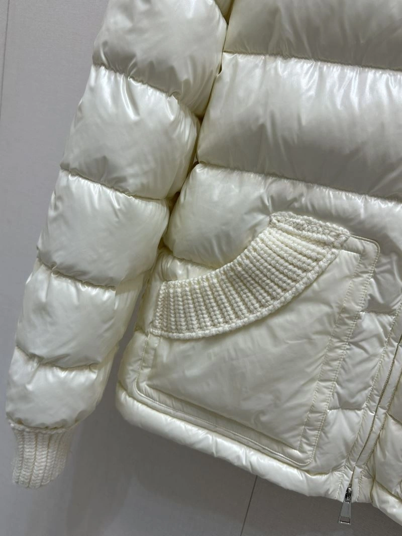 FashionForward Moncler Down Jackets 145222