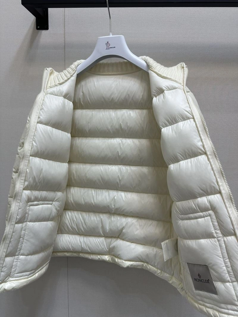 FashionForward Moncler Down Jackets 145222