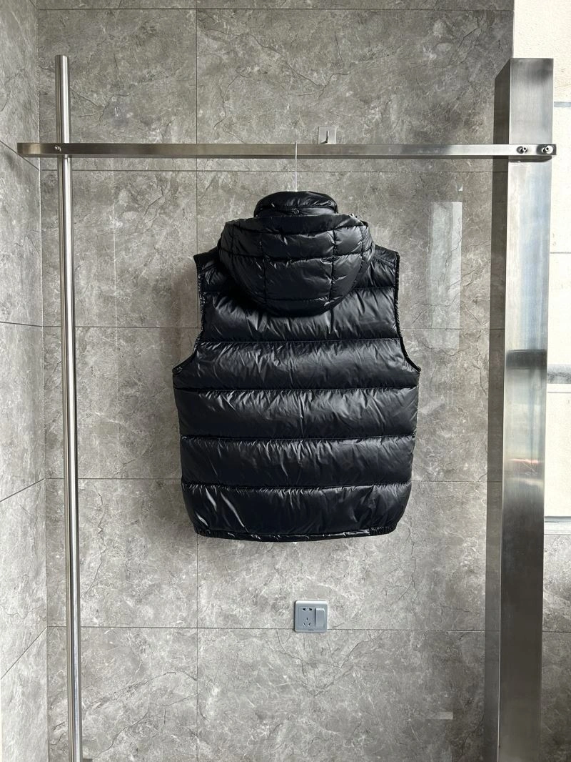 Moncler Down Jackets Breathable 145221