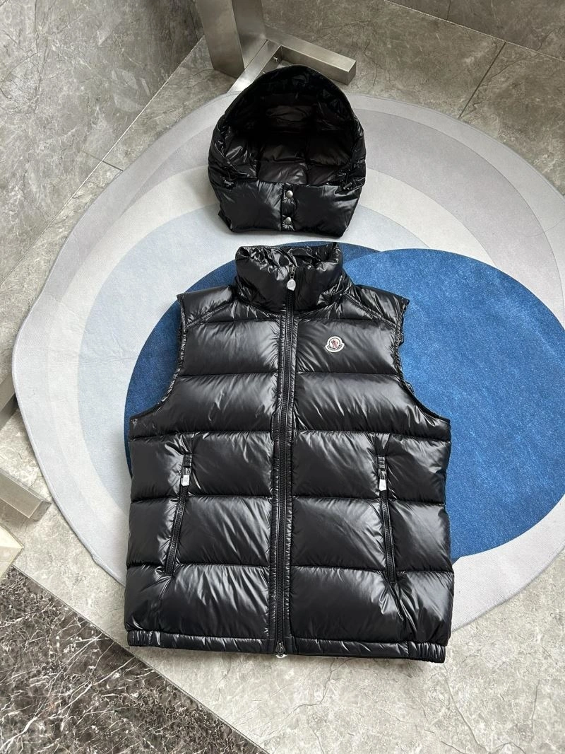Moncler Down Jackets Breathable 145221