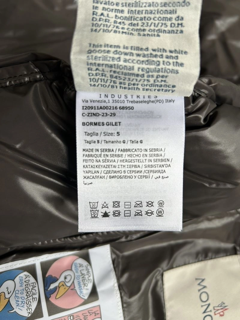 Moncler Down Jackets Breathable 145221