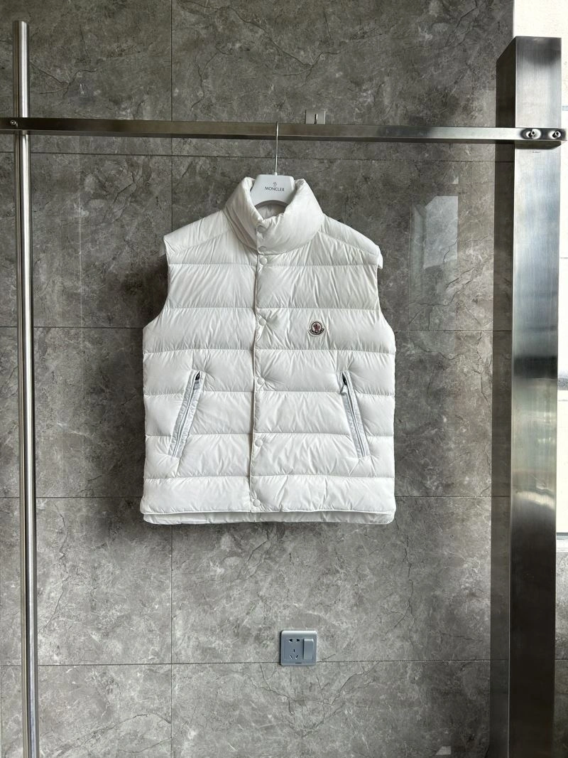 Durable Moncler Down Jackets 145195