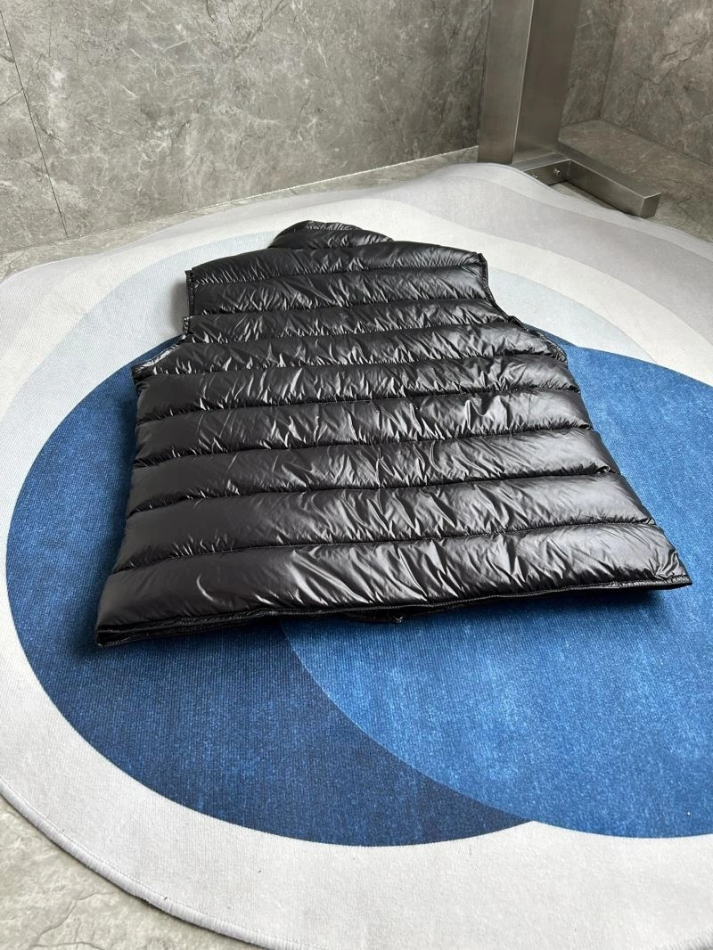 Moncler Down Jackets Bright 145198