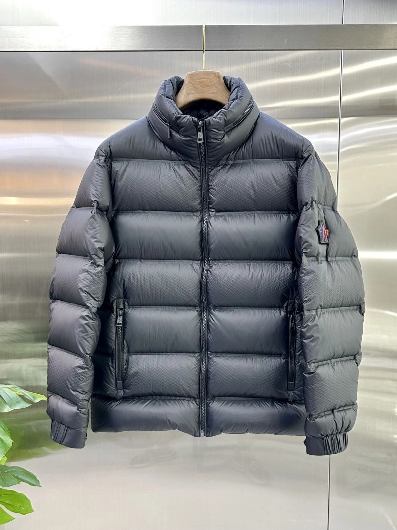 Sustainable Moncler Down Jackets 145192