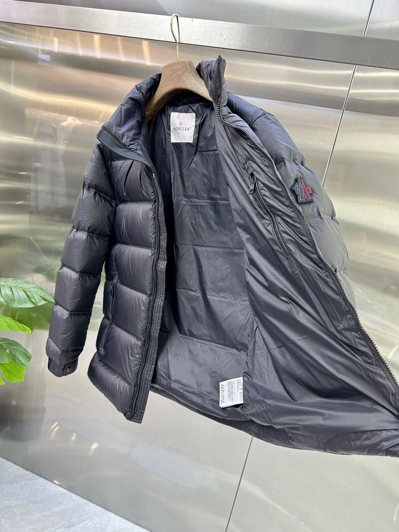 Sustainable Moncler Down Jackets 145192