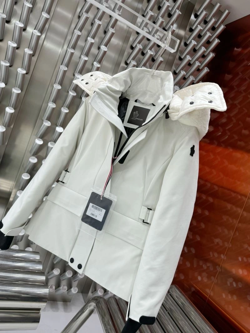 Moncler Down Jackets FreshLook 145191