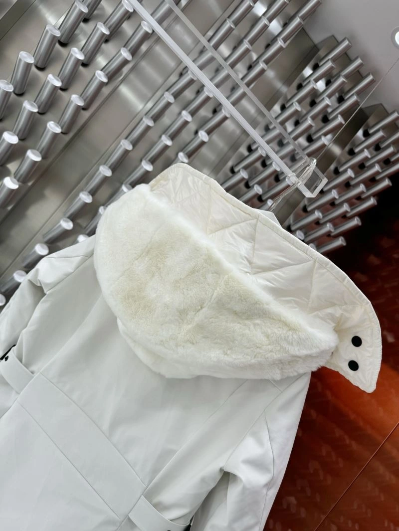 Moncler Down Jackets FreshLook 145191
