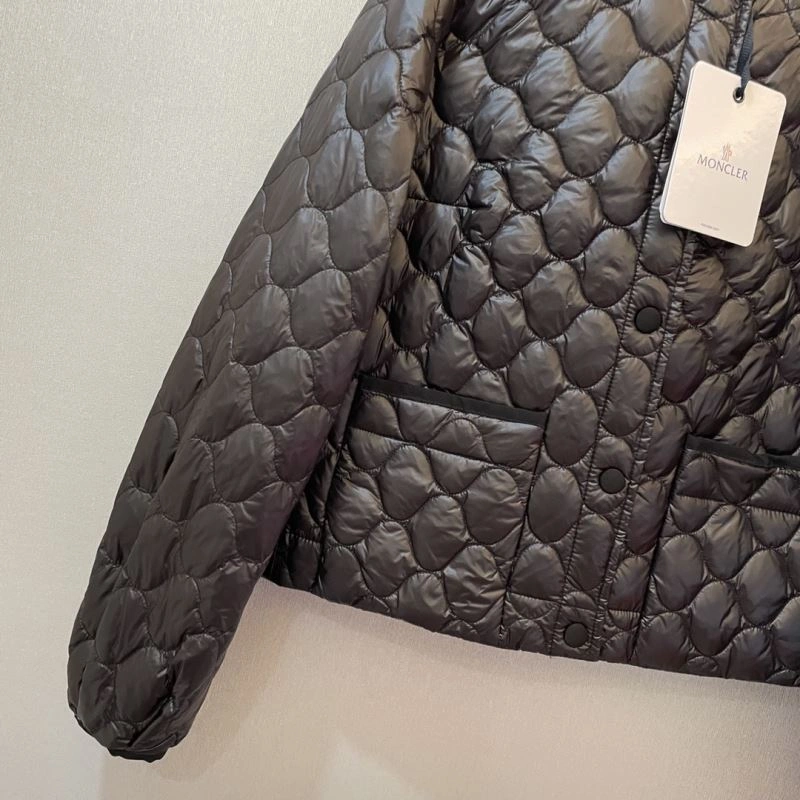 Compact Moncler Down Jackets 145189