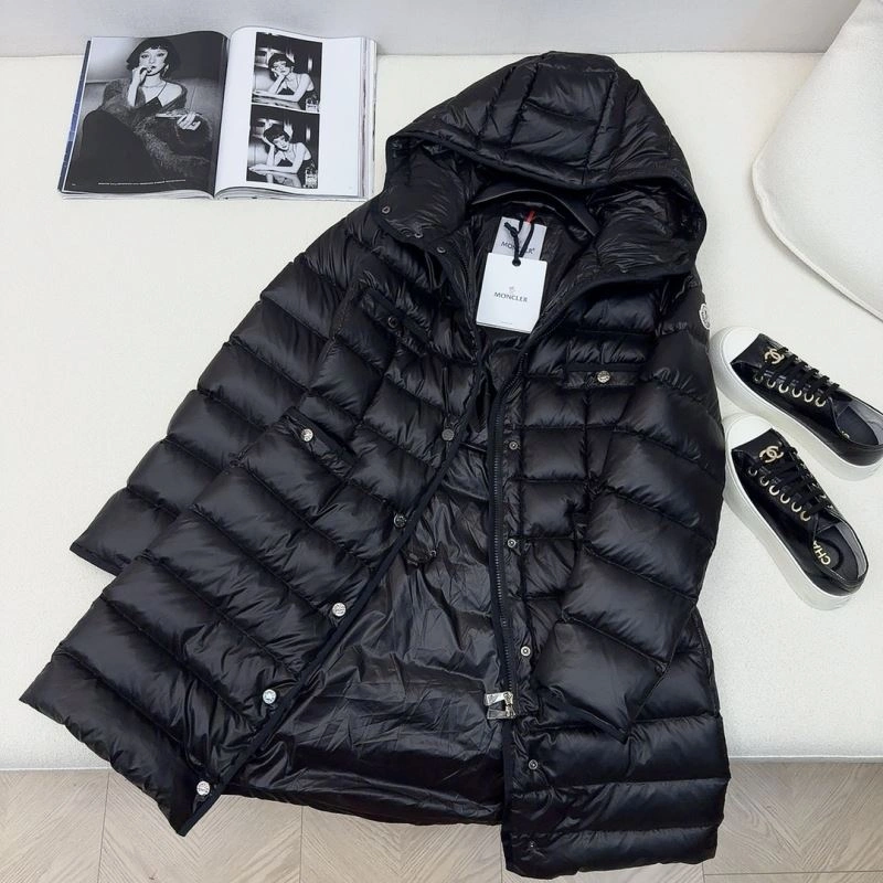 Moncler Down Jackets Unique 145203