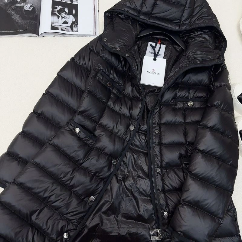 Moncler Down Jackets Unique 145203