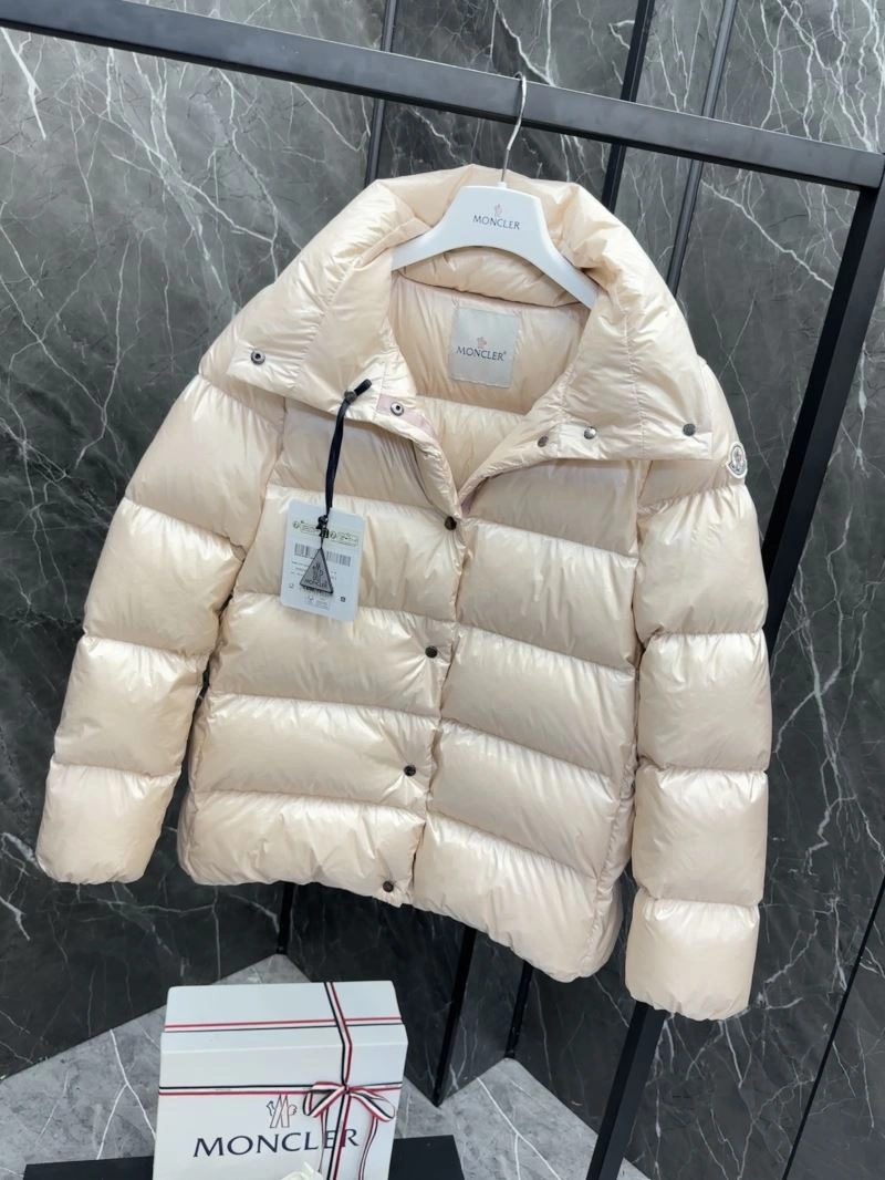 Moncler Down Jackets UrbanStyle 145206