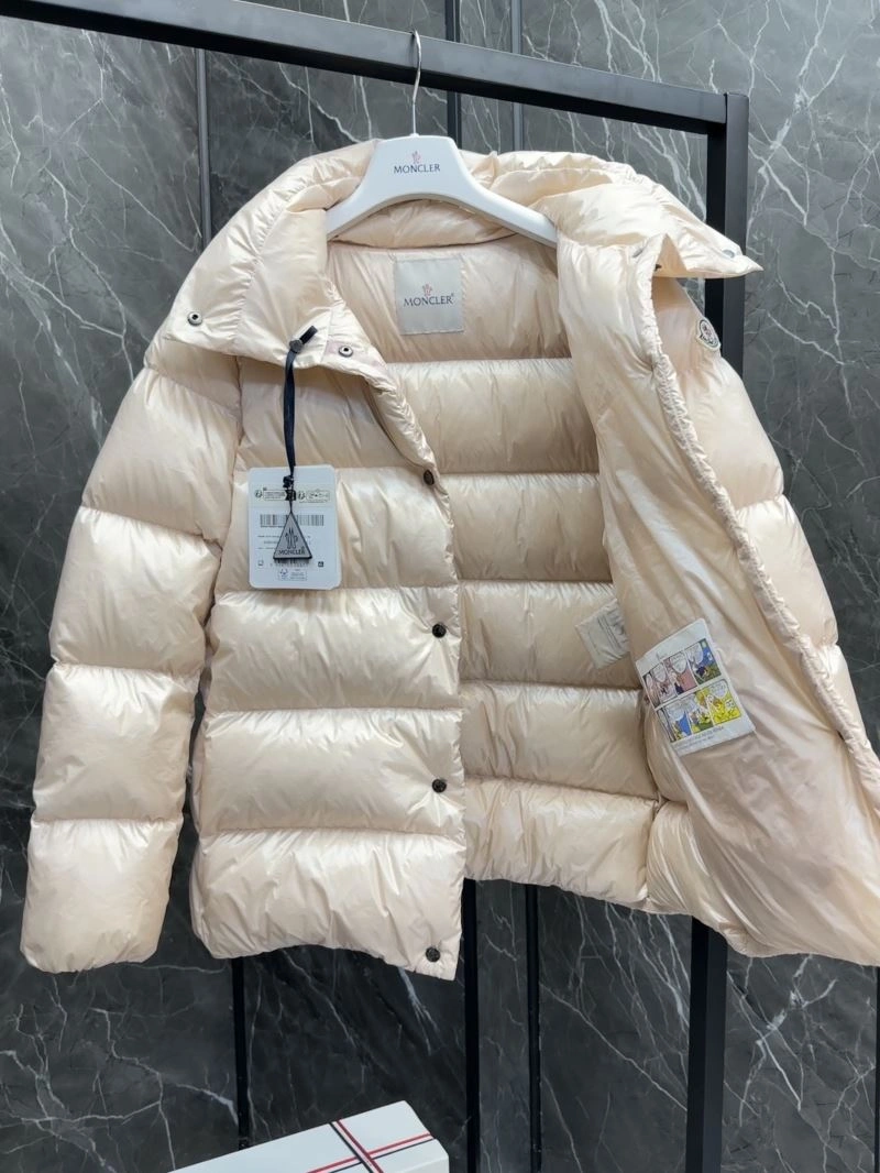 Moncler Down Jackets UrbanStyle 145206