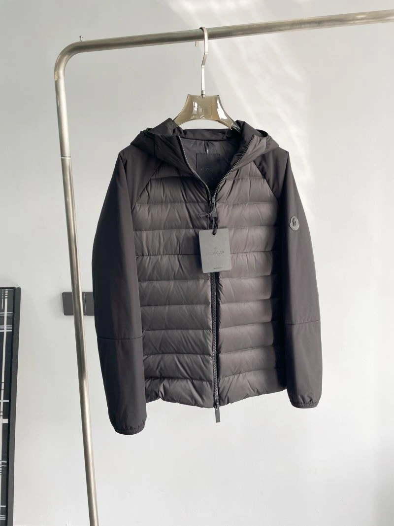 Practical Moncler Down Jackets 145181