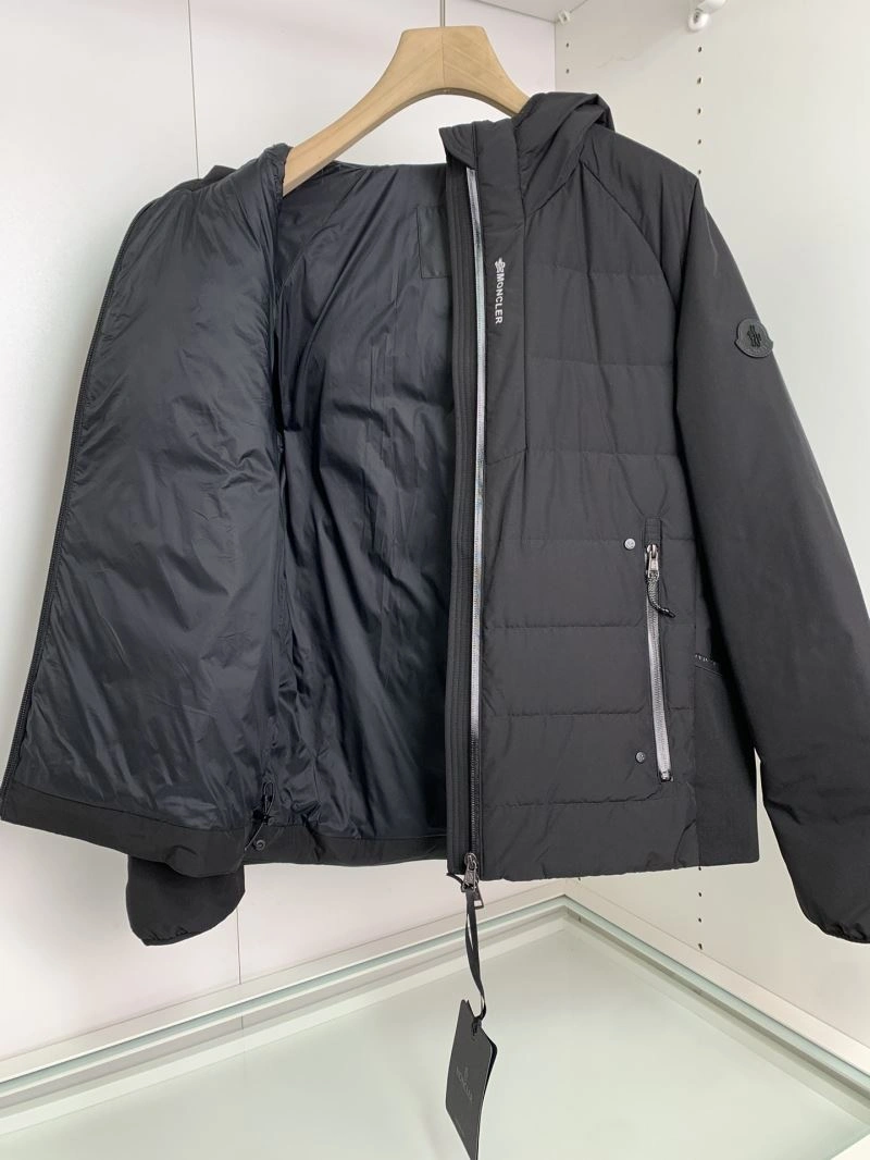 Trendsetting Moncler Down Jackets 145173