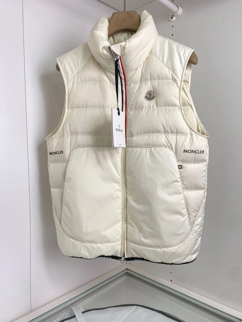 Youthful Moncler Down Jackets 145172