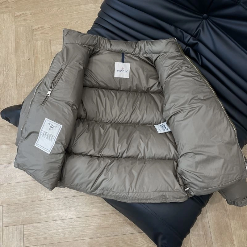 WaterResistant Moncler Down Jackets 145165