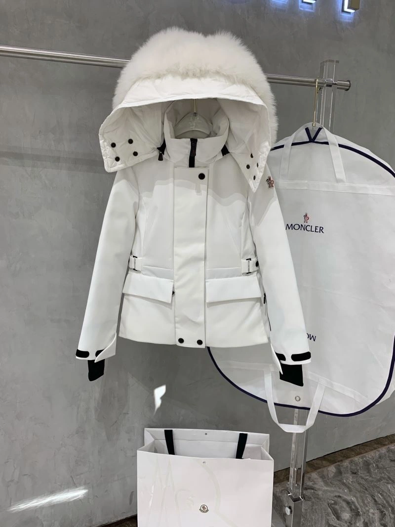 Moncler Down Jackets FlexibleFit 145159