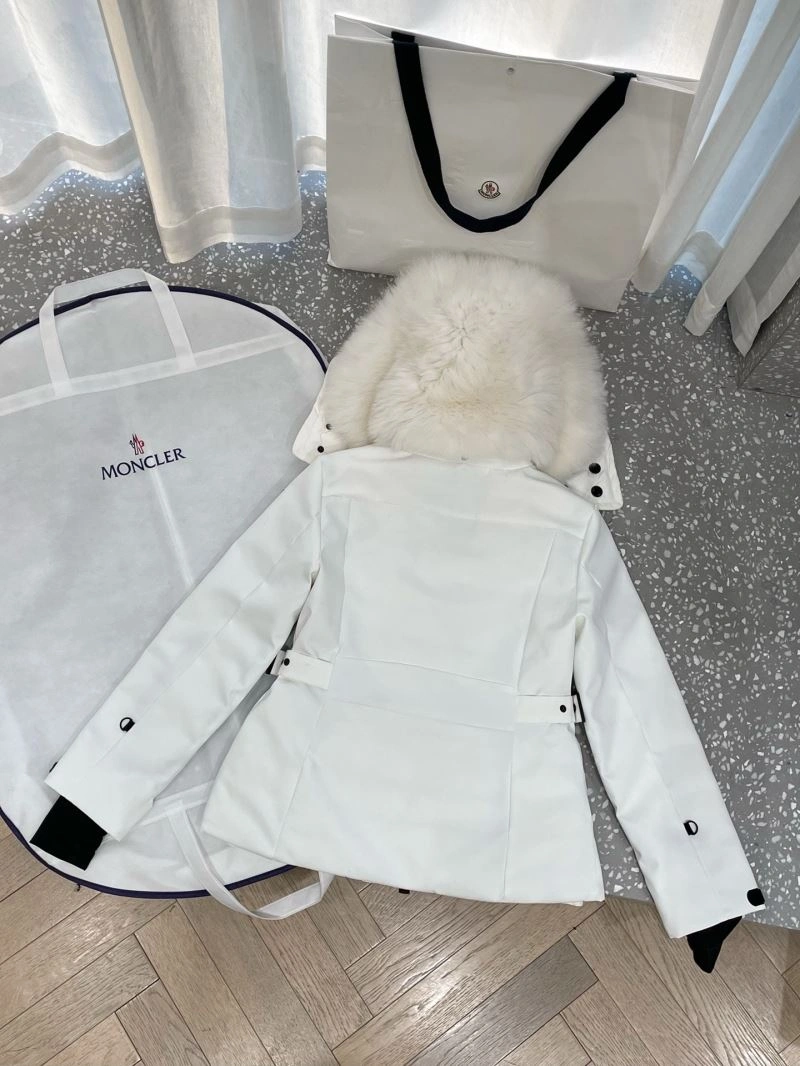 Moncler Down Jackets FlexibleFit 145159