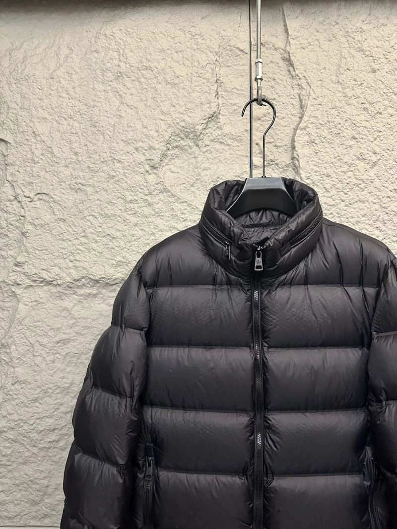 Cozy Moncler Down Jackets 145170