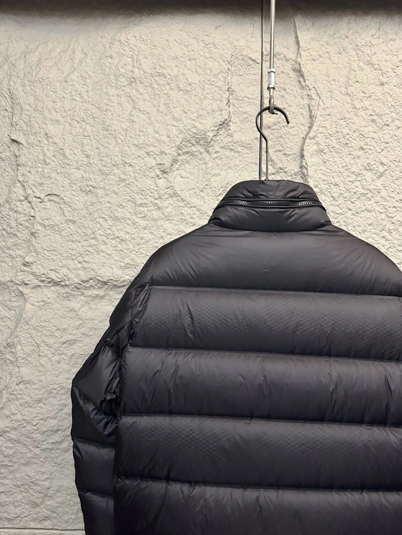 Cozy Moncler Down Jackets 145170