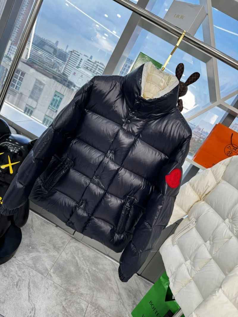 Sustainable Moncler Down Jackets 145153
