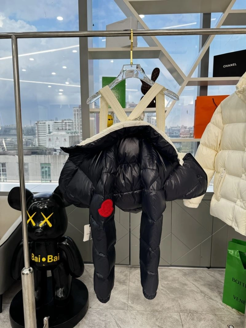 Sustainable Moncler Down Jackets 145153
