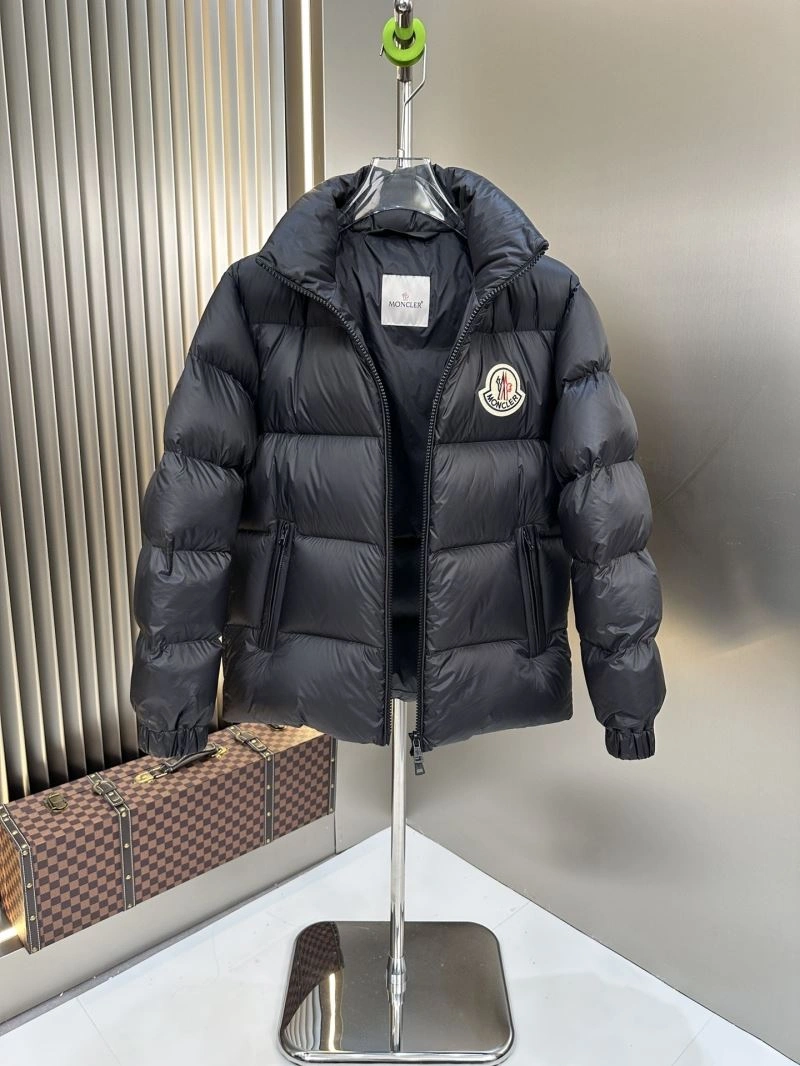 Sleek Moncler Down Jackets 145156