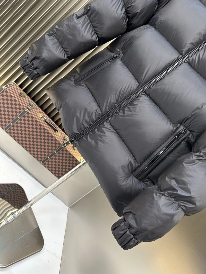 Sleek Moncler Down Jackets 145156