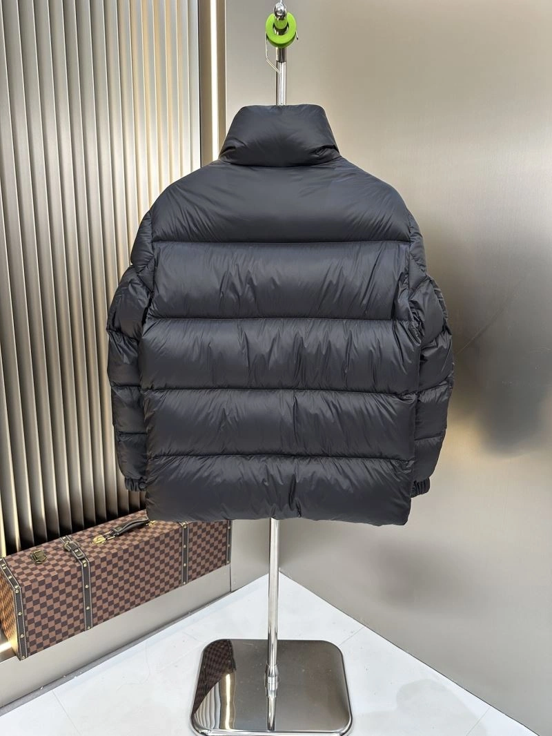 Sleek Moncler Down Jackets 145156
