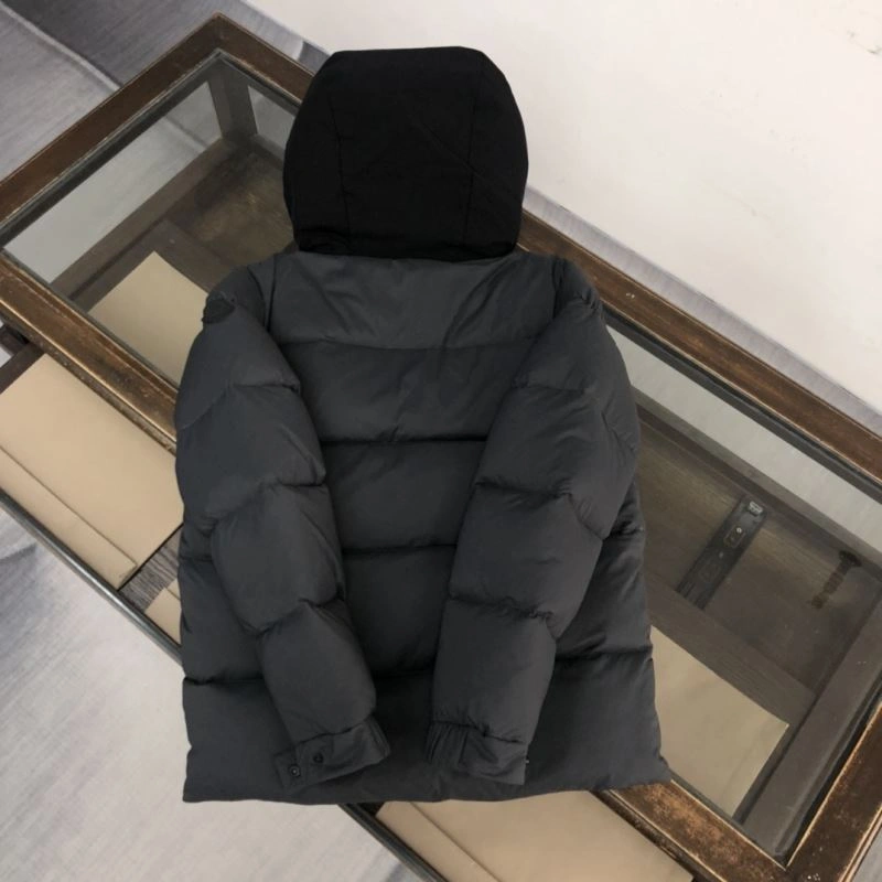 Moncler Down Jackets Minimalist 145144