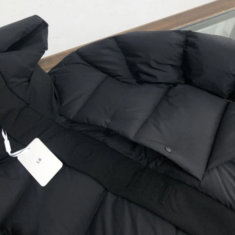Comfortable Moncler Down Jackets 145143