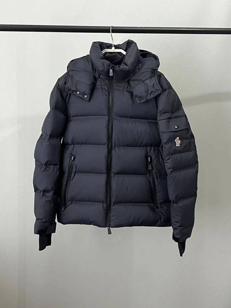 Moncler Down Jackets Effortless 145139