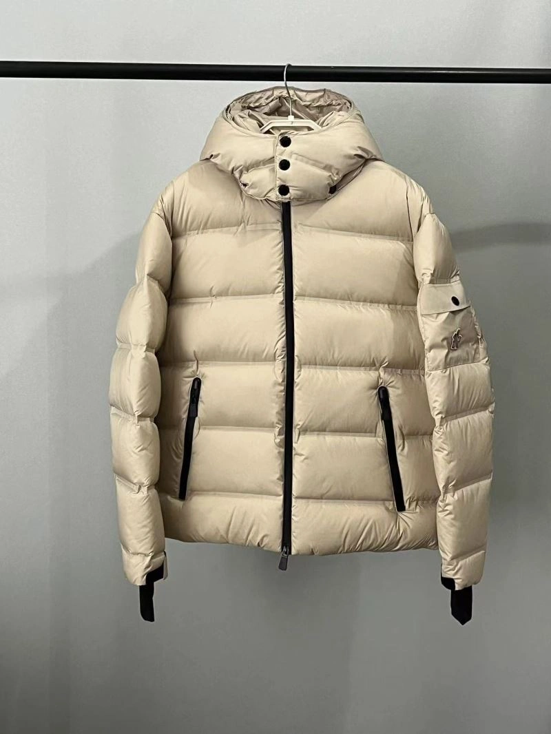 Moncler Down Jackets Cozy 145138